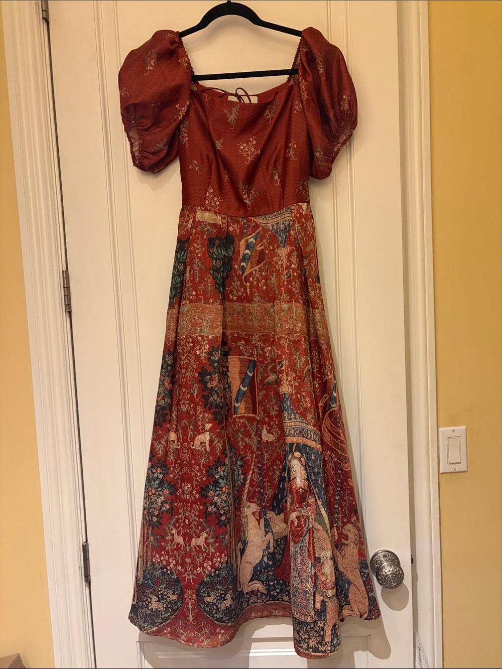 Red unicorn tapestry dress XS